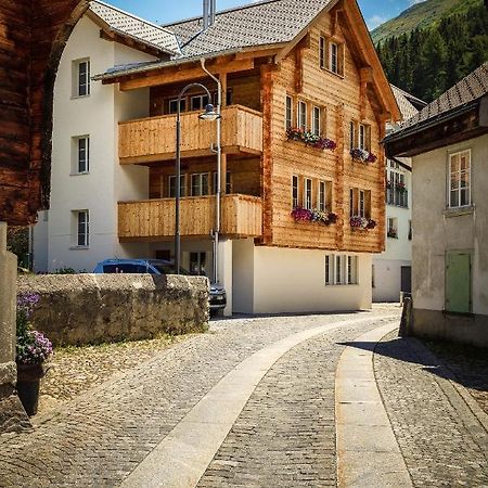 B&B Ursi Andermatt Buitenkant foto