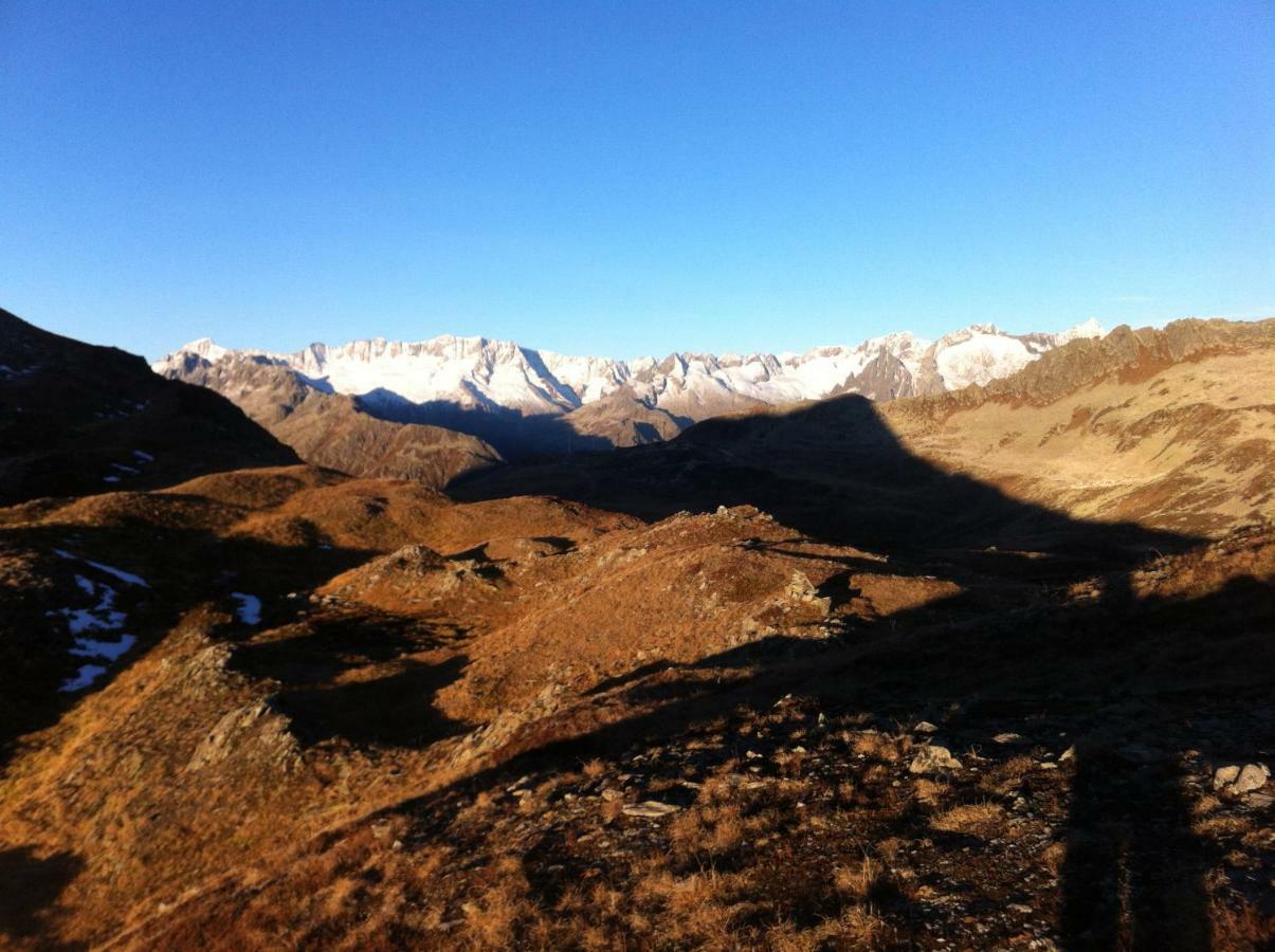 B&B Ursi Andermatt Buitenkant foto